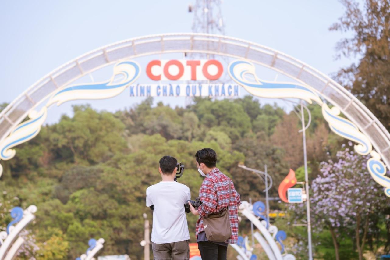 Coto Center Homestay Dao Co To Exterior photo